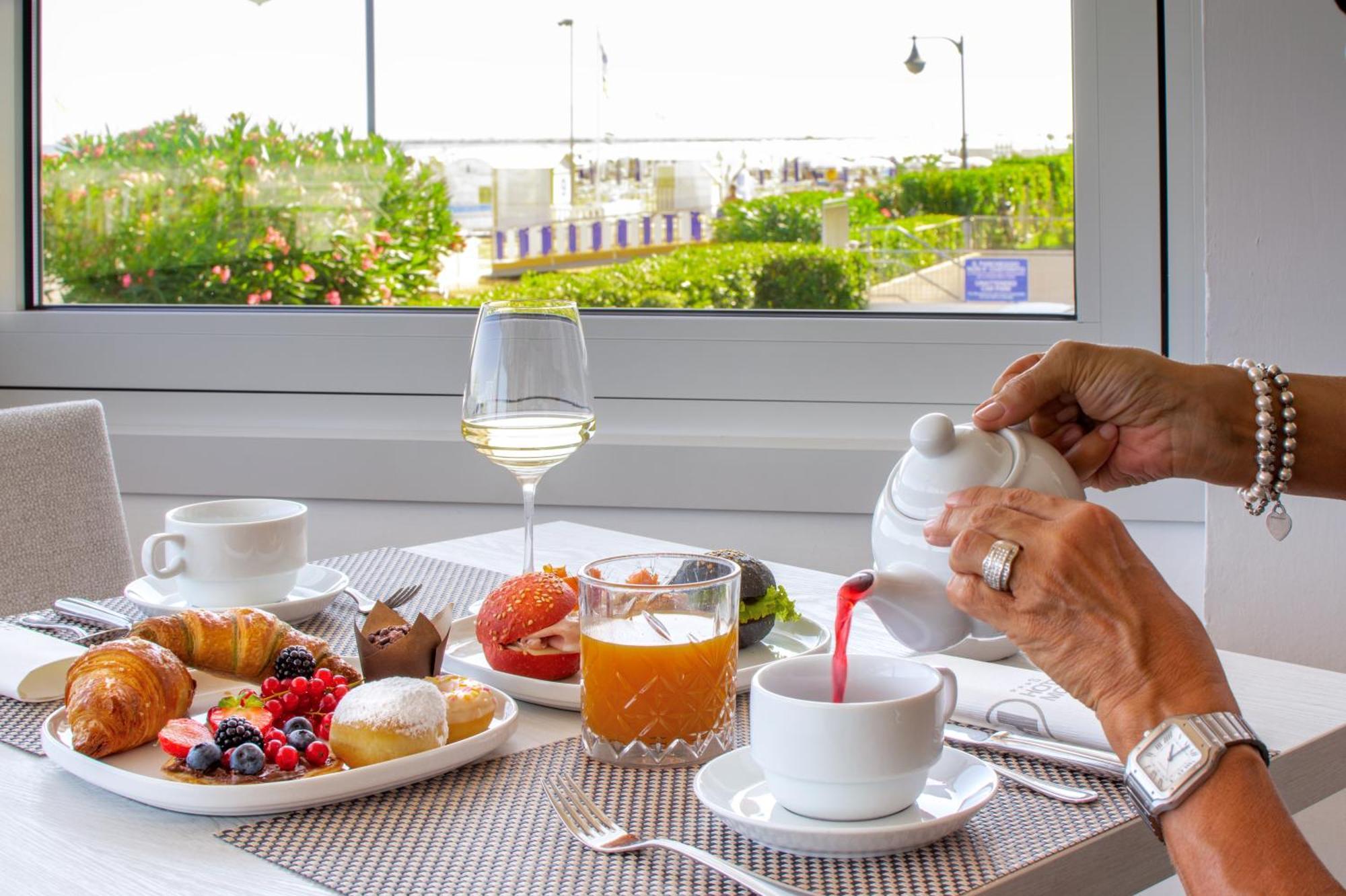 Hotel Montecarlo Caorle Buitenkant foto