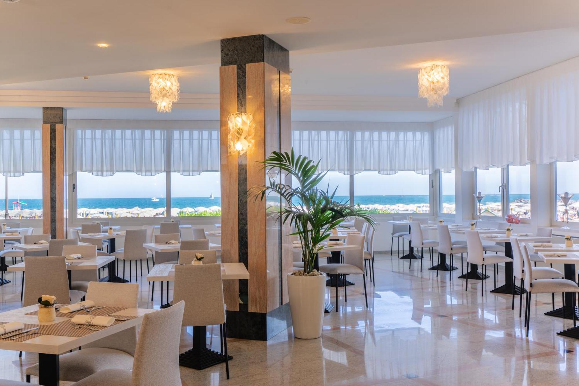 Hotel Montecarlo Caorle Buitenkant foto